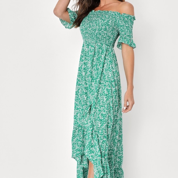 Green Floral Print Off-the-Shoulder Midi Dress - Picture 4 of 9